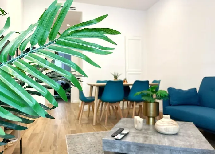 Ref 114 - Beautiful 3-room In The Center Apartmán *