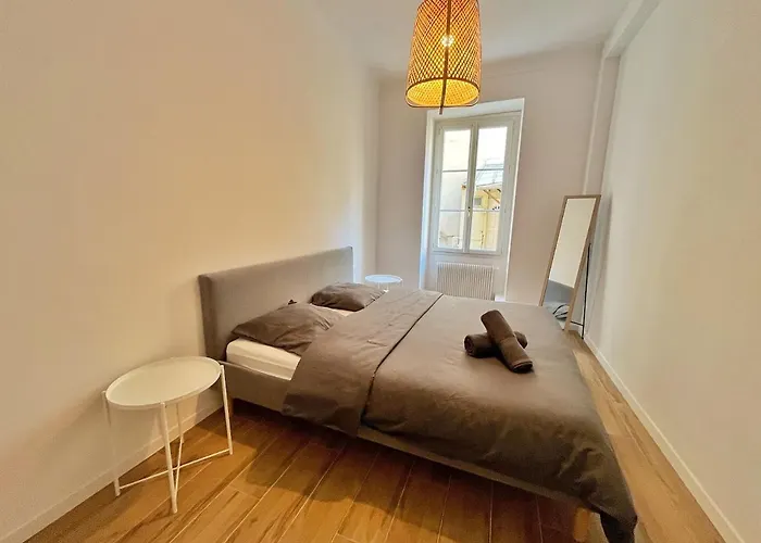 Ref 114 - Beautiful 3-room In The Center Nice