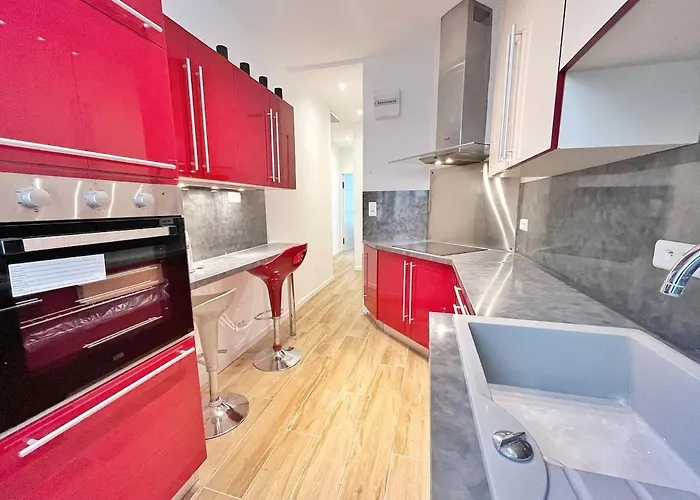 Apartament Ref 114 - Beautiful 3-room In The Center Nicea