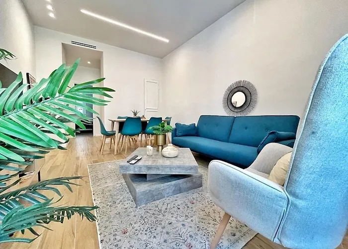 Ref 114 - Beautiful 3-room In The Center Apartmán *
