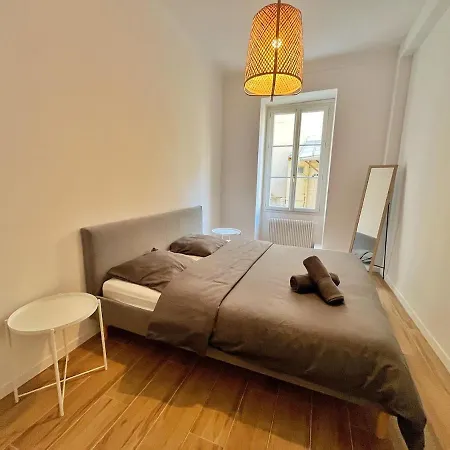 Ref 114 - Beautiful 3-room In The Center Nice